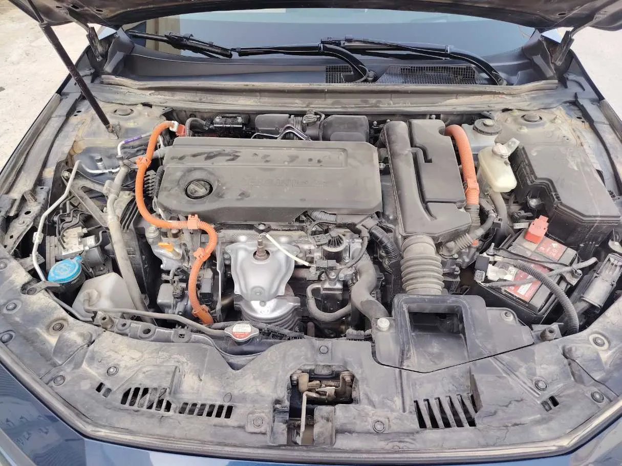 Car image 35