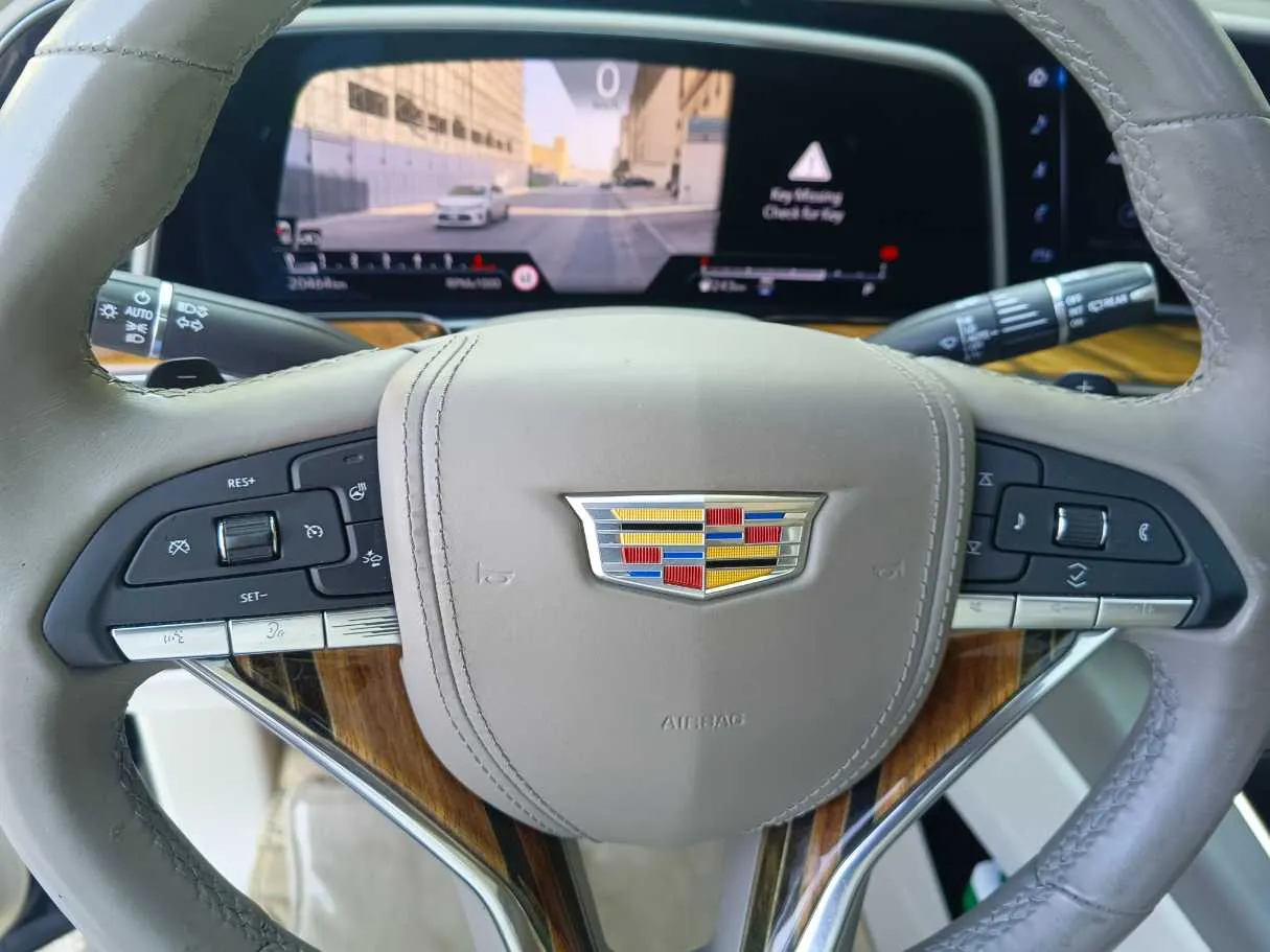 Car image 27