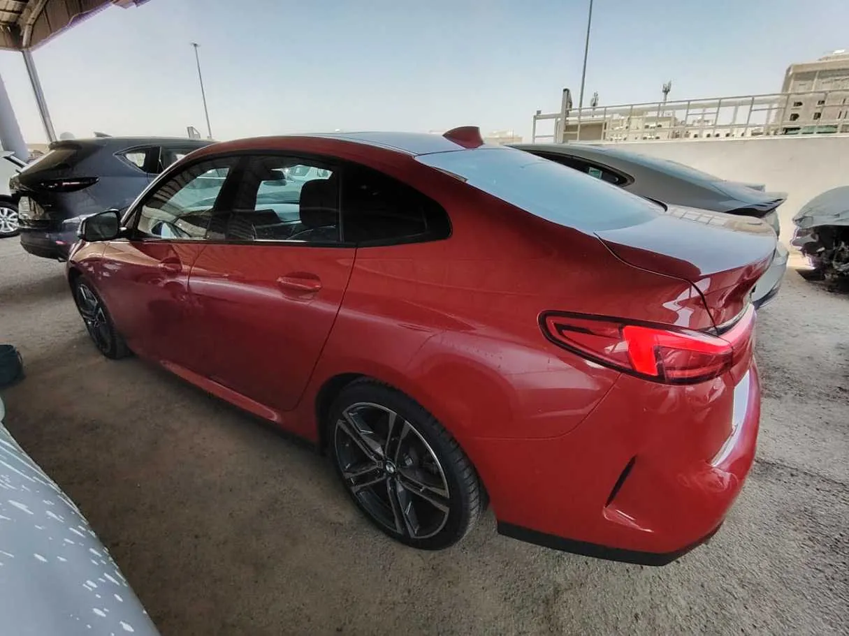 Car image 8