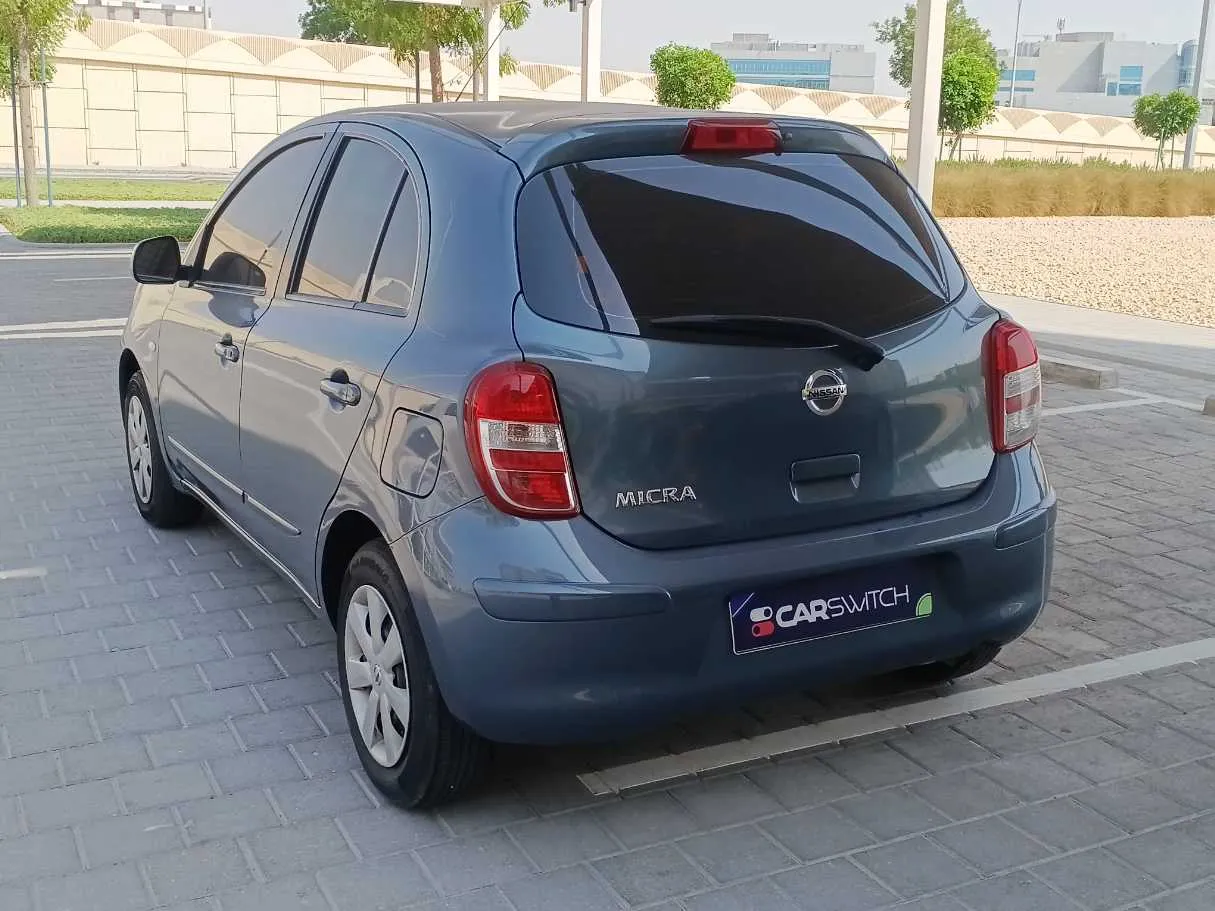 Car image 7