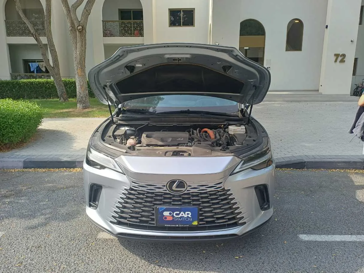 Car image 26