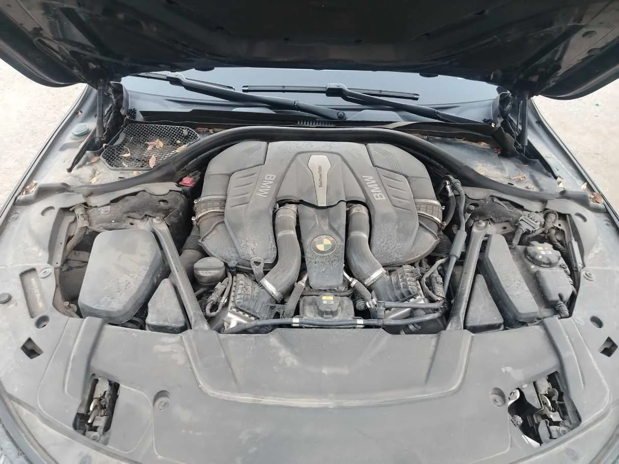 Car image 47