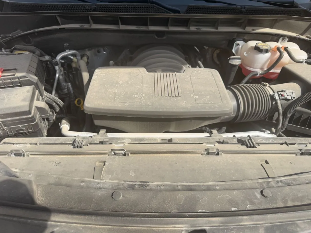 Car image 23