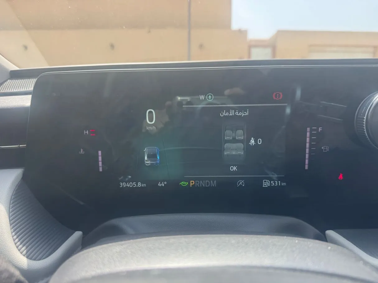 Car image 18