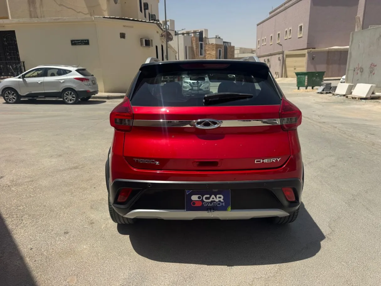 Car image 6