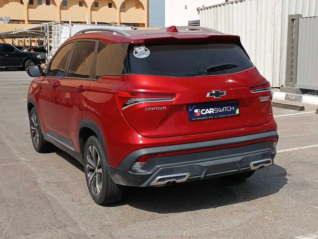 Car image 7