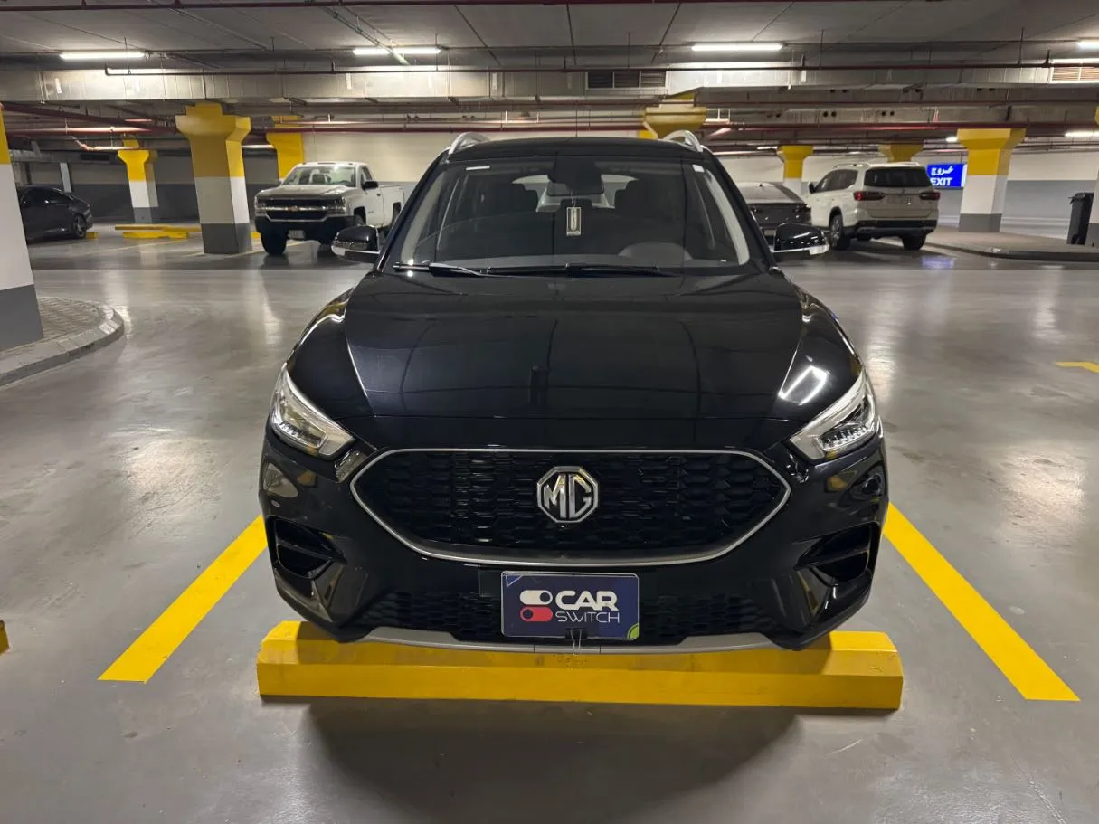 Car image 2