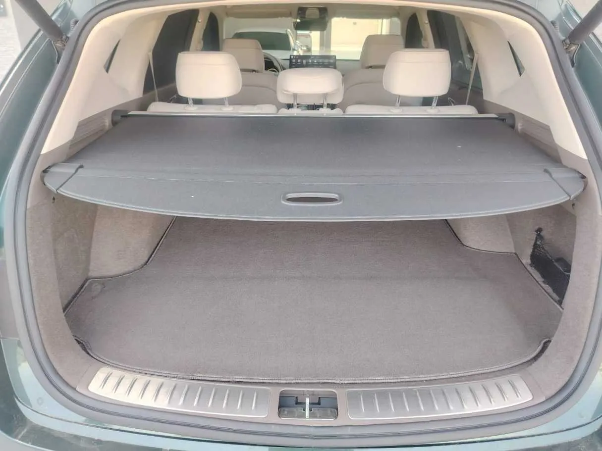 Car image 31