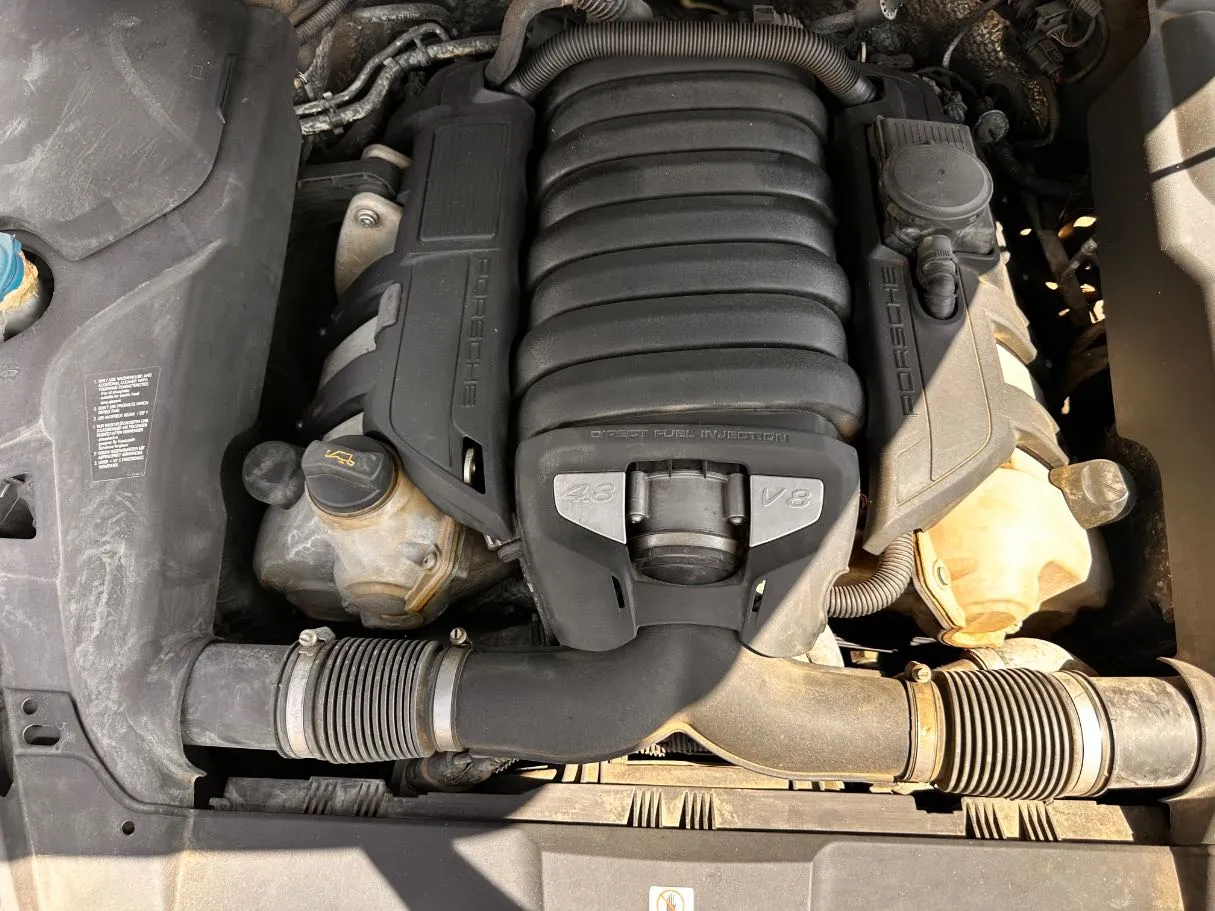 Car image 29