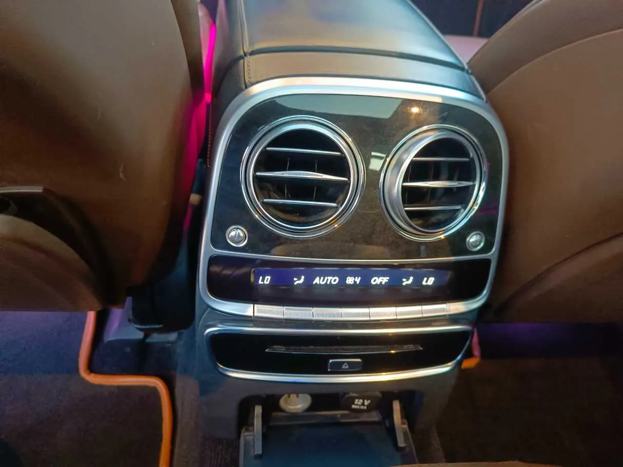 Car image 31