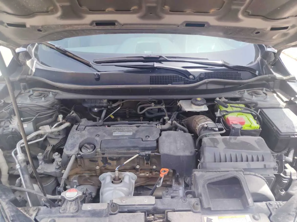 Car image 32