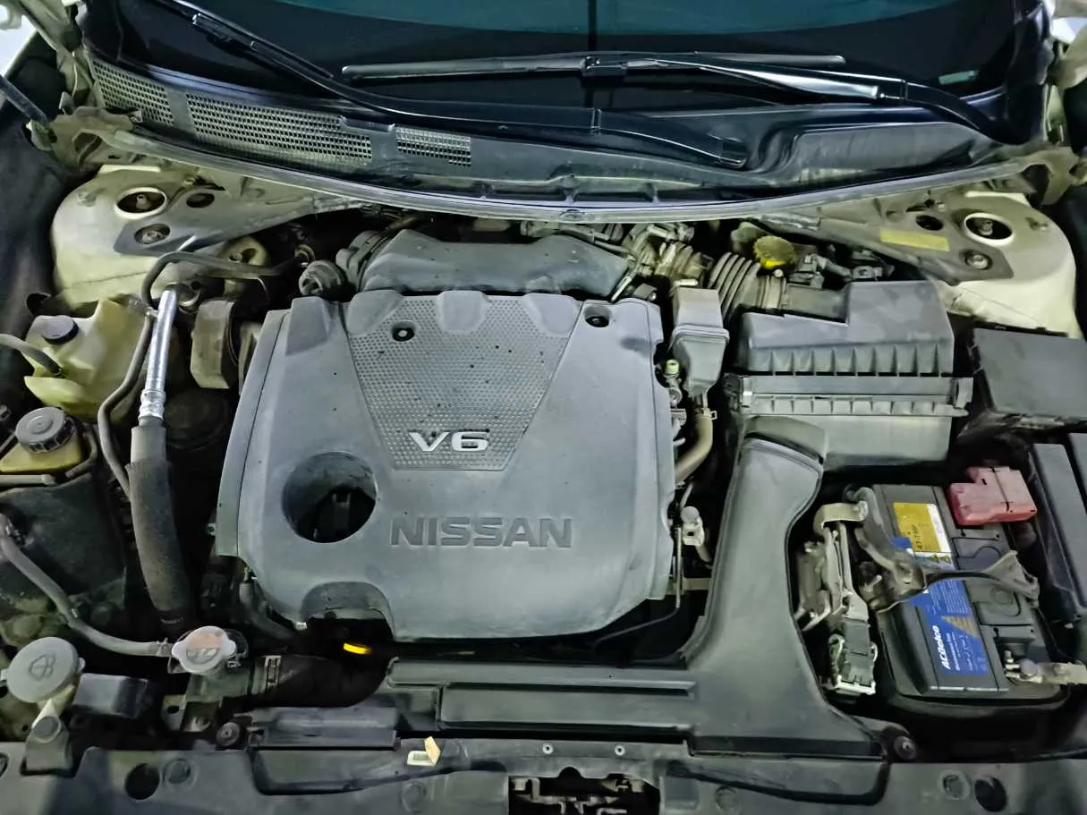 Car image 37