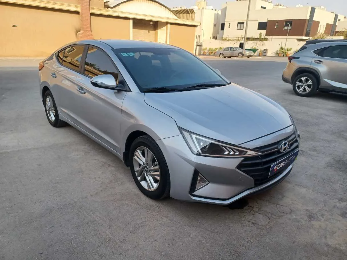 Car image 3