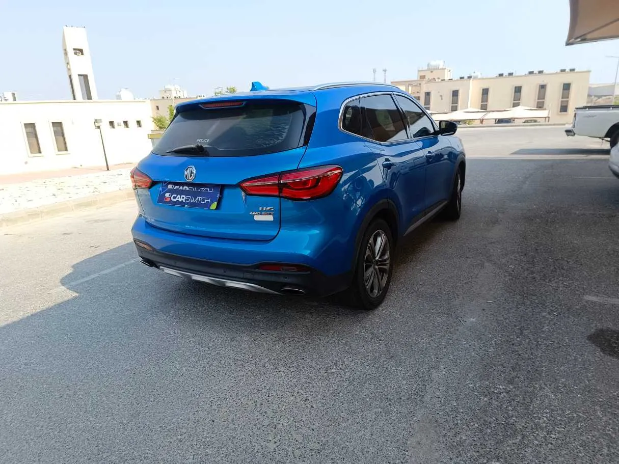 Car image 5