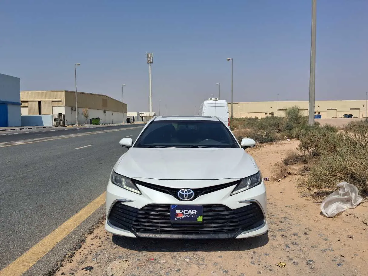 Car image 2