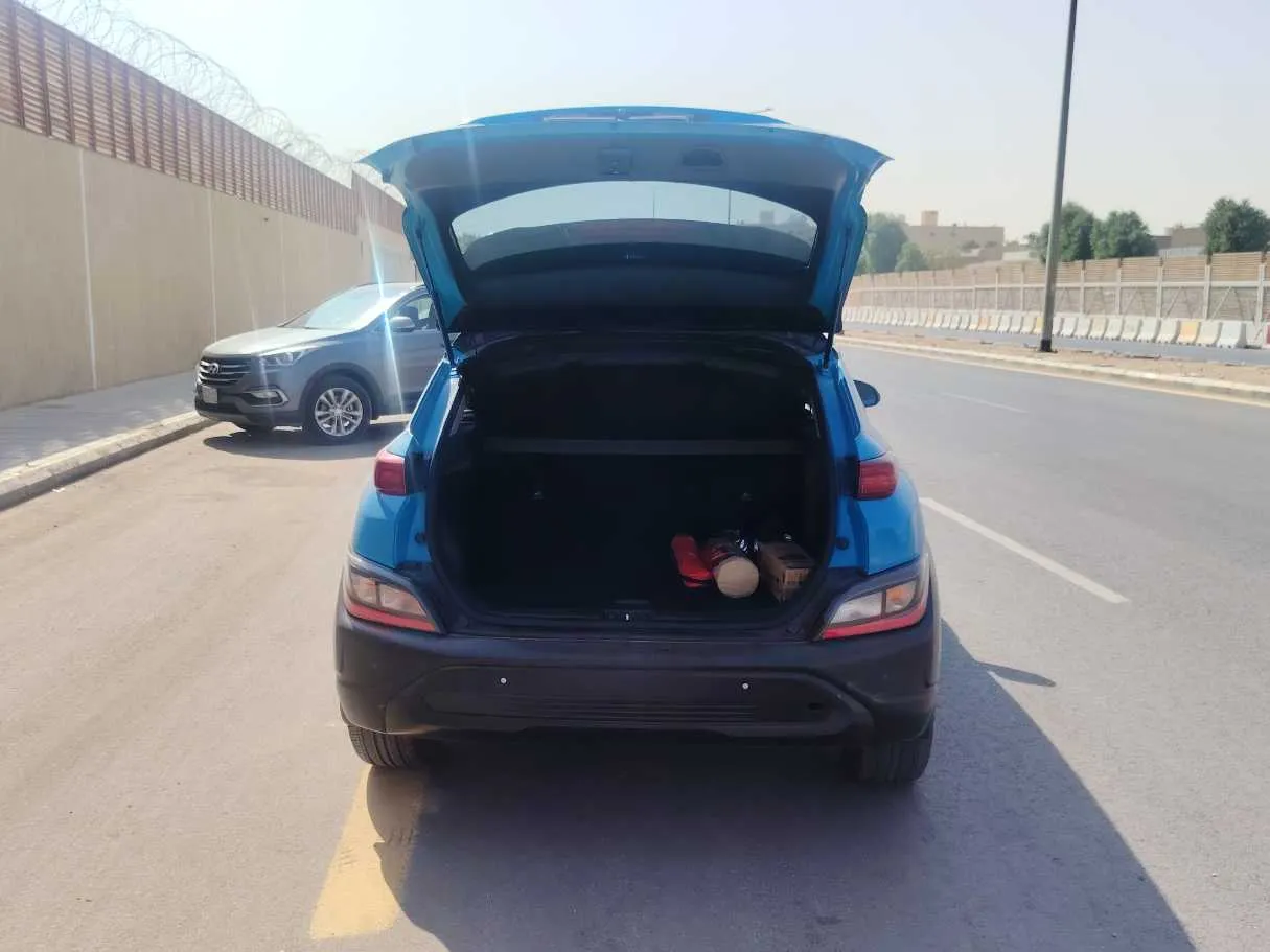 Car image 22