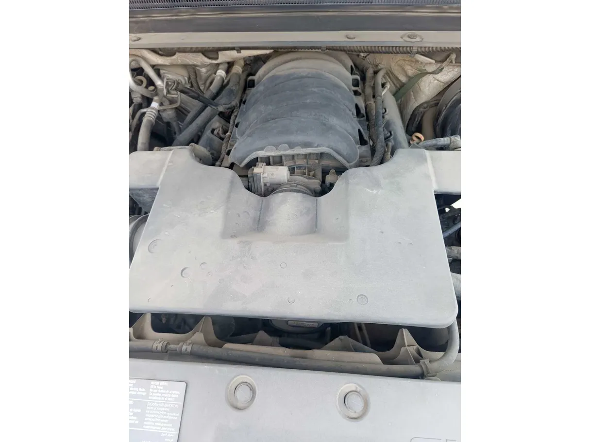 Car image 35