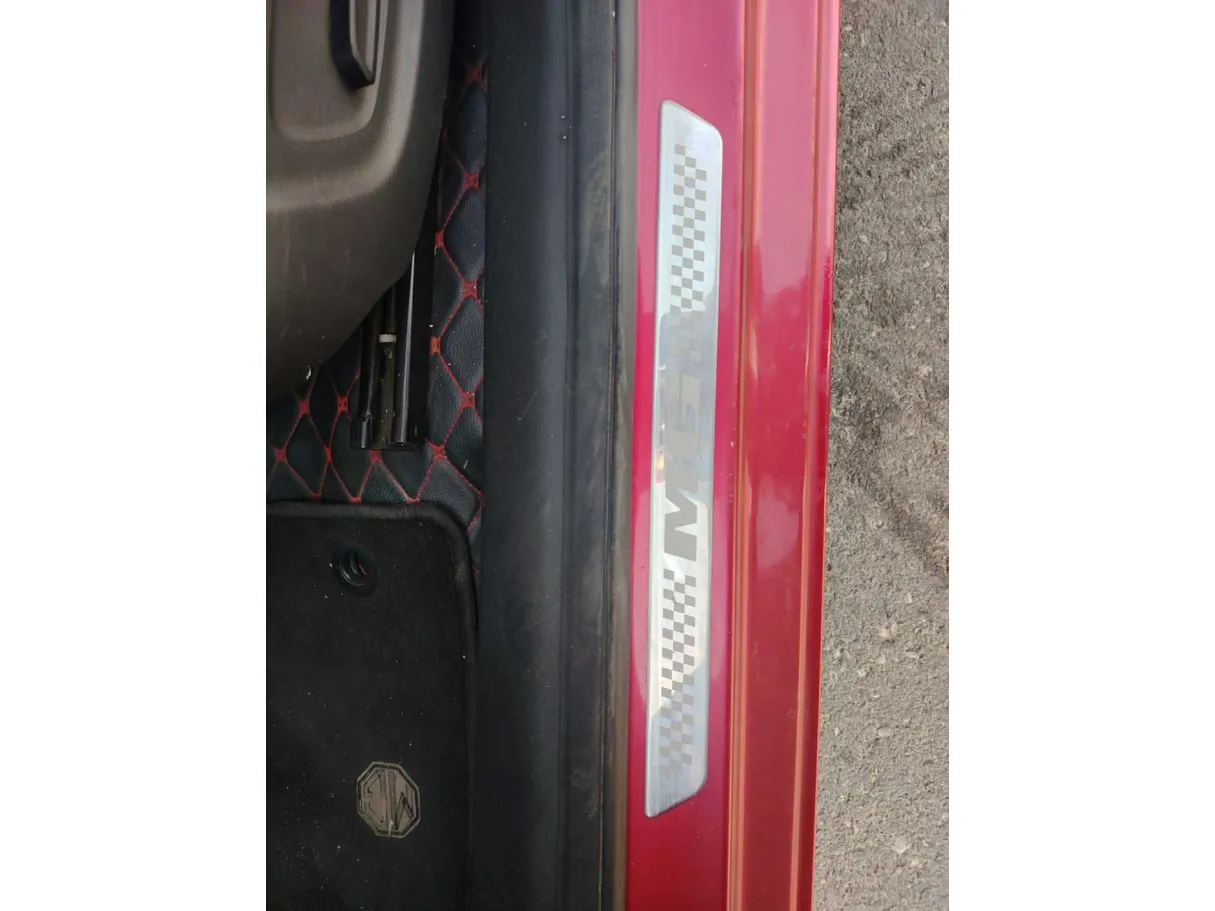 Car image 41
