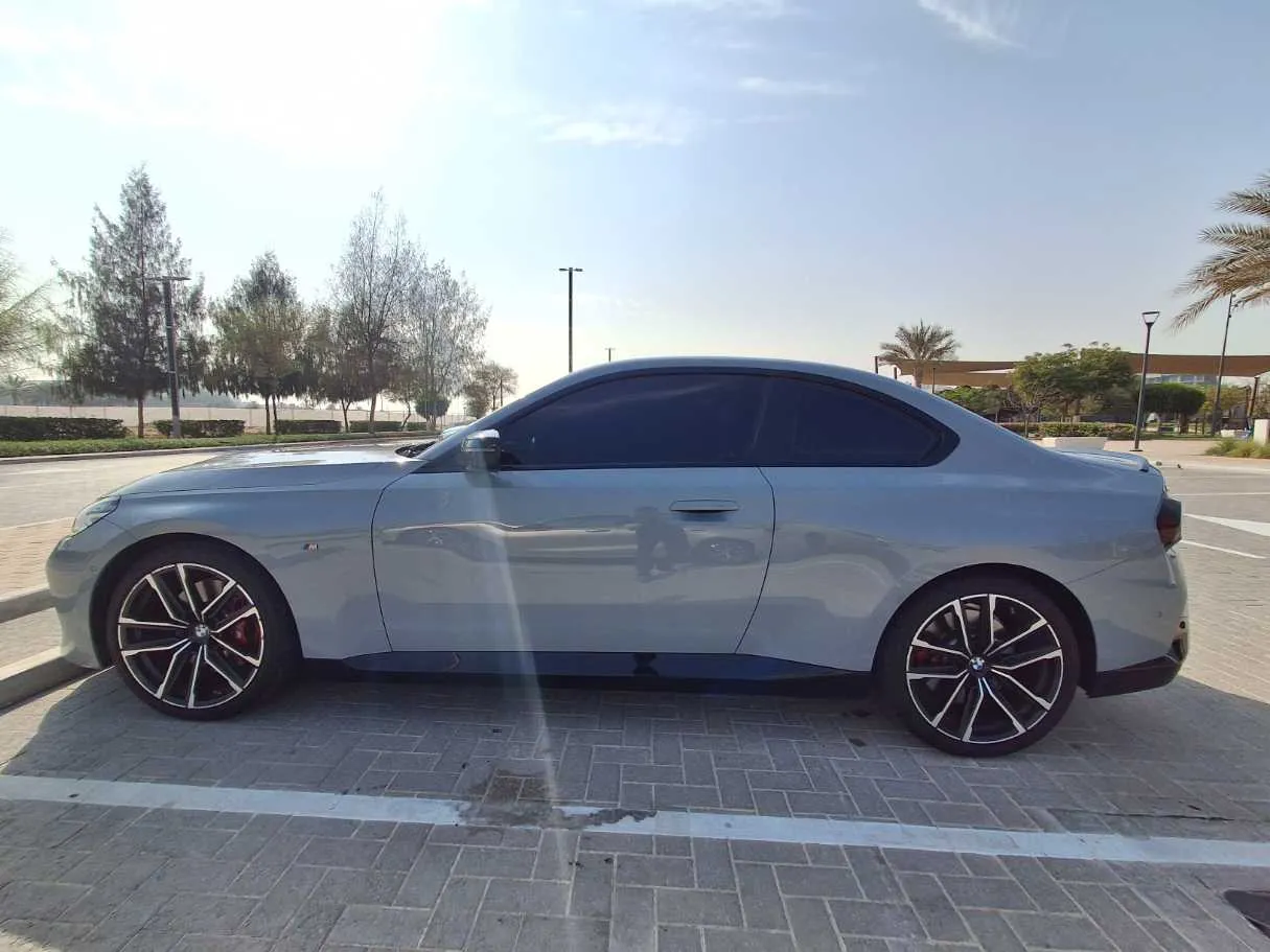 Car image 8