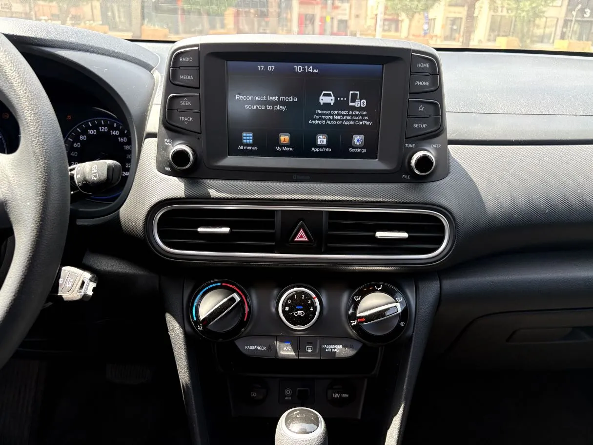Car image 20