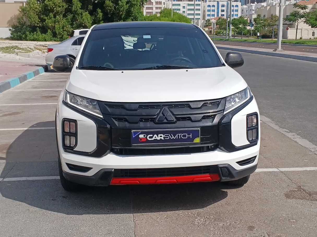 Car image 2