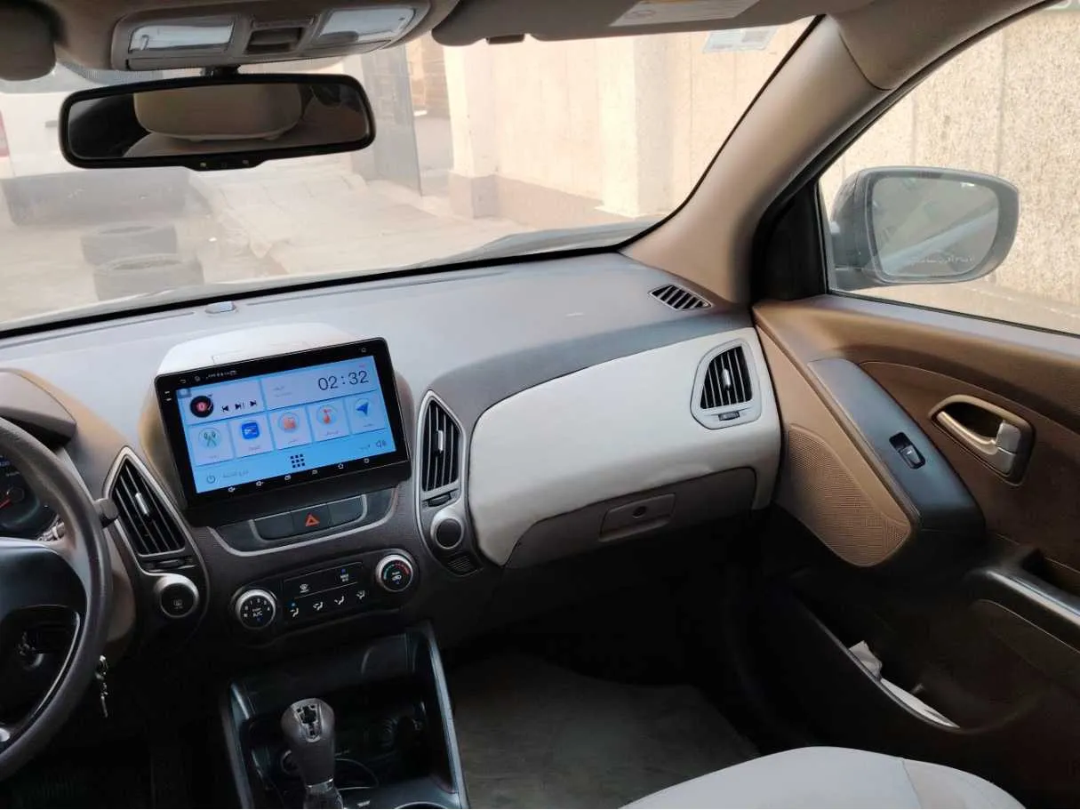 Car image 20
