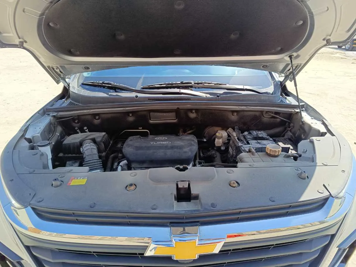 Car image 33