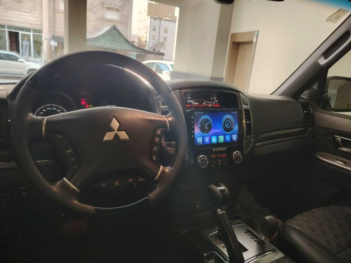 Car image 29