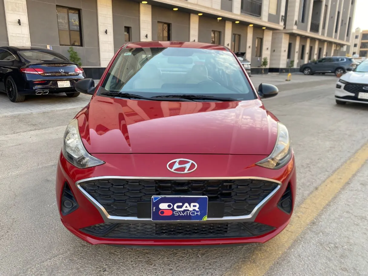 Car image 2