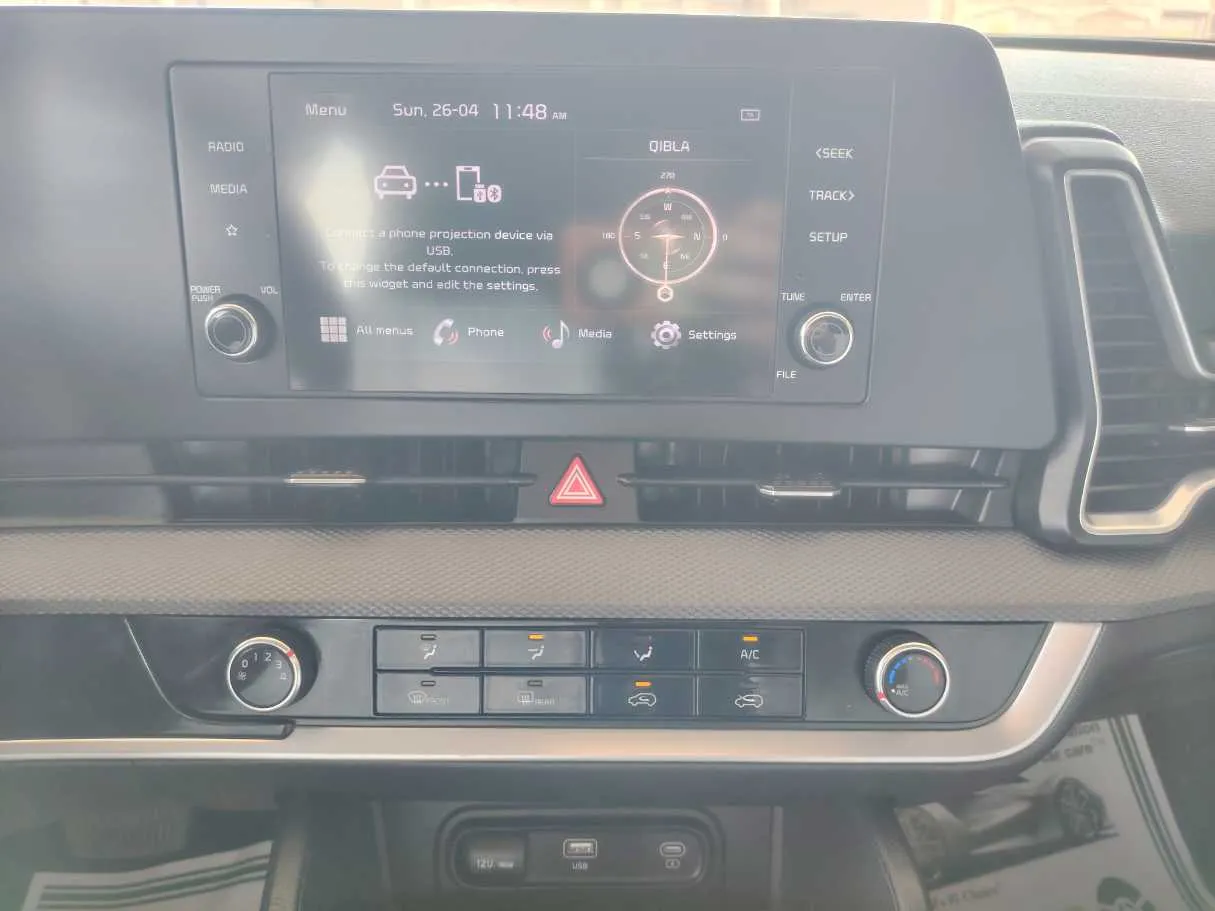 Car image 22