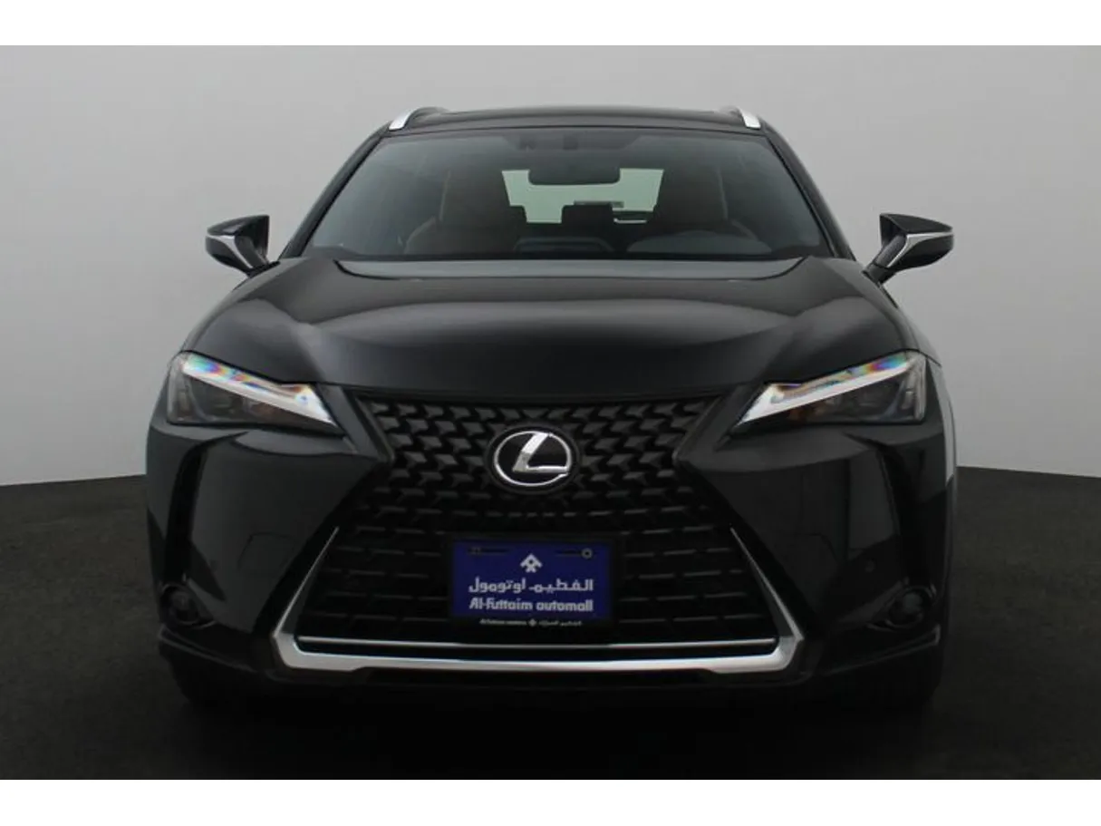 Car image 11