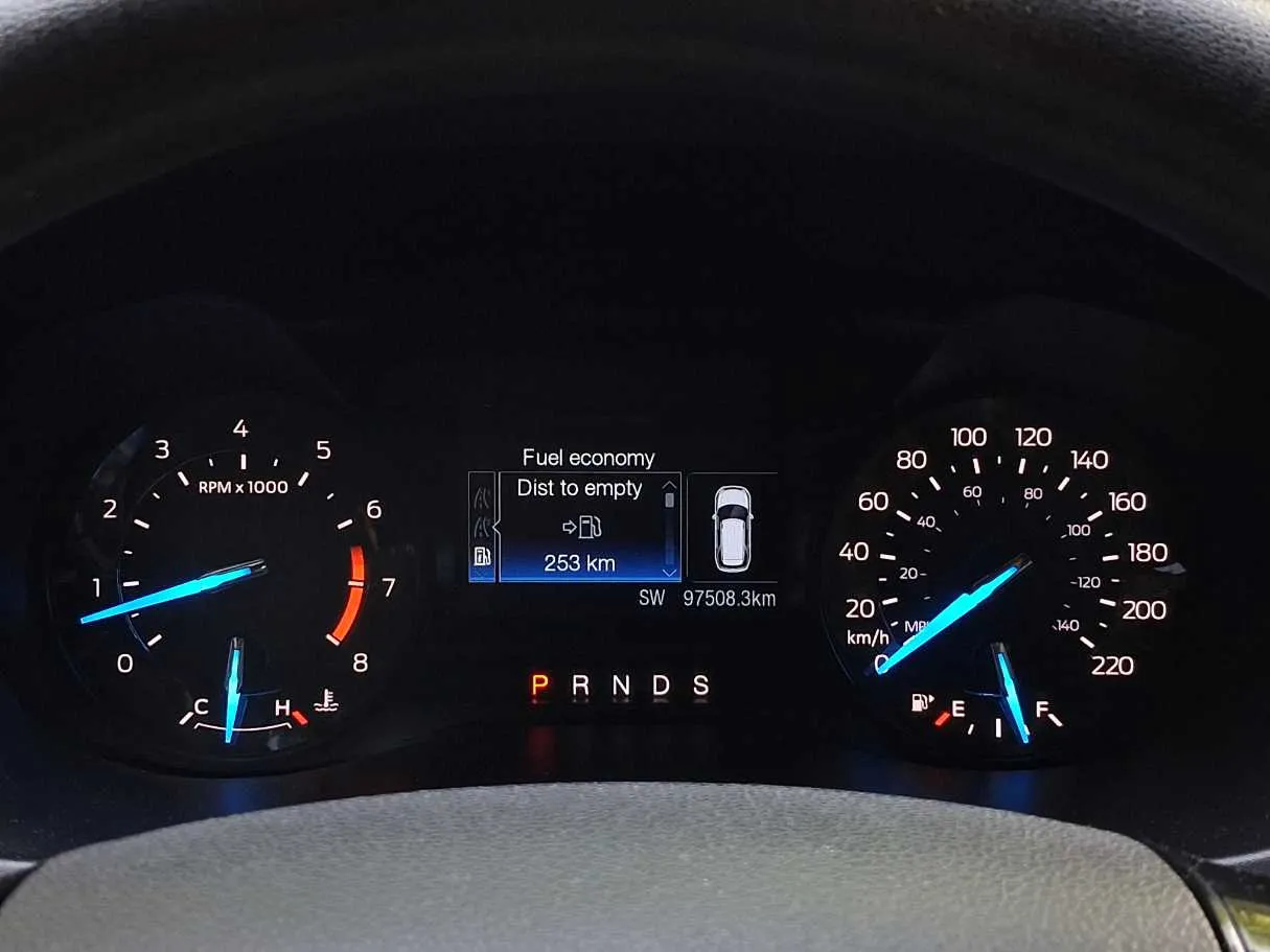 Car image 20