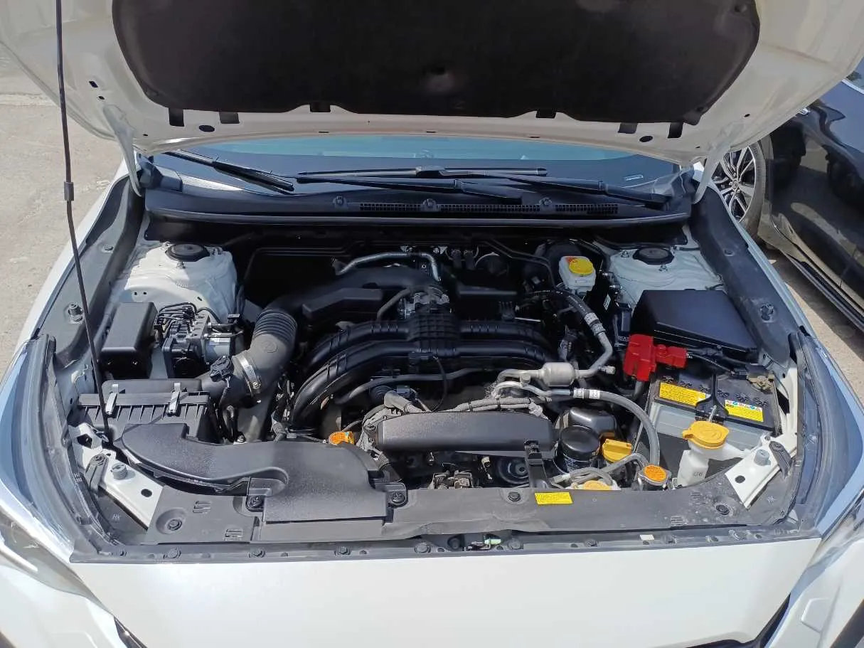 Car image 21