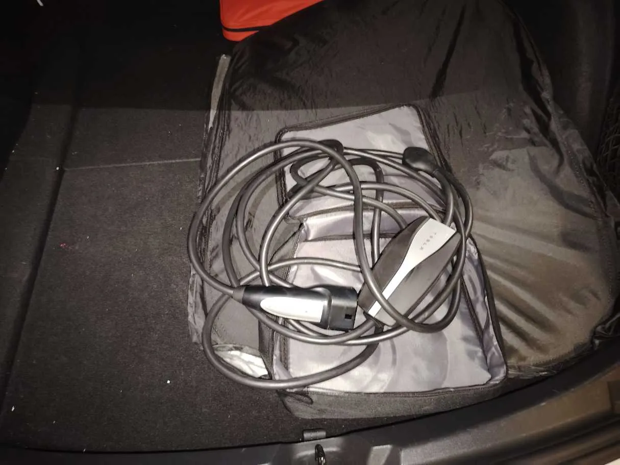 Car image 29