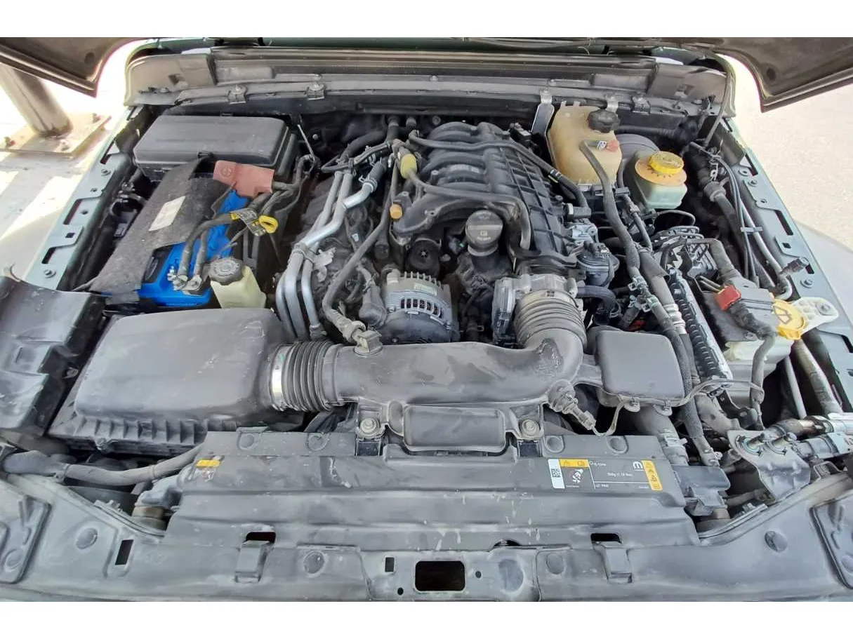 Car image 20