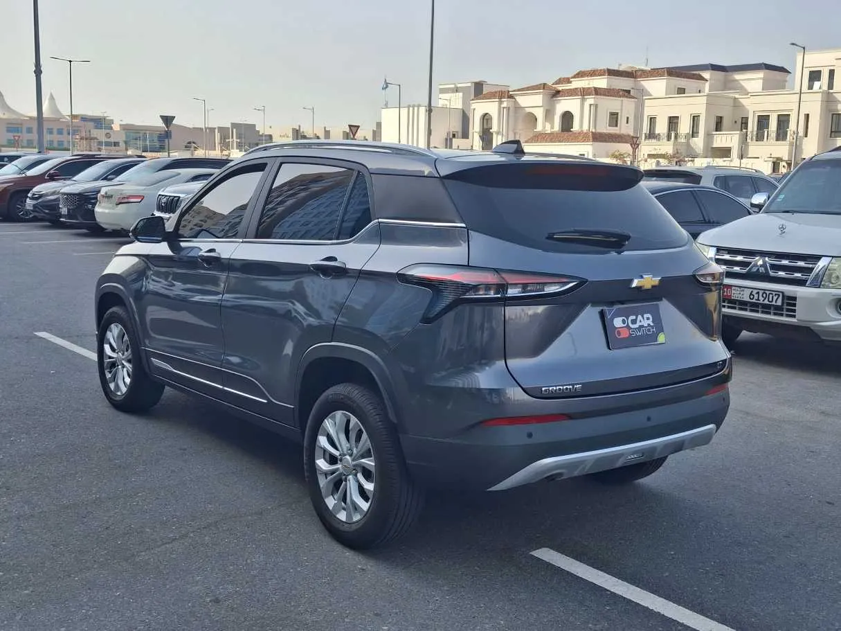 Car image 7