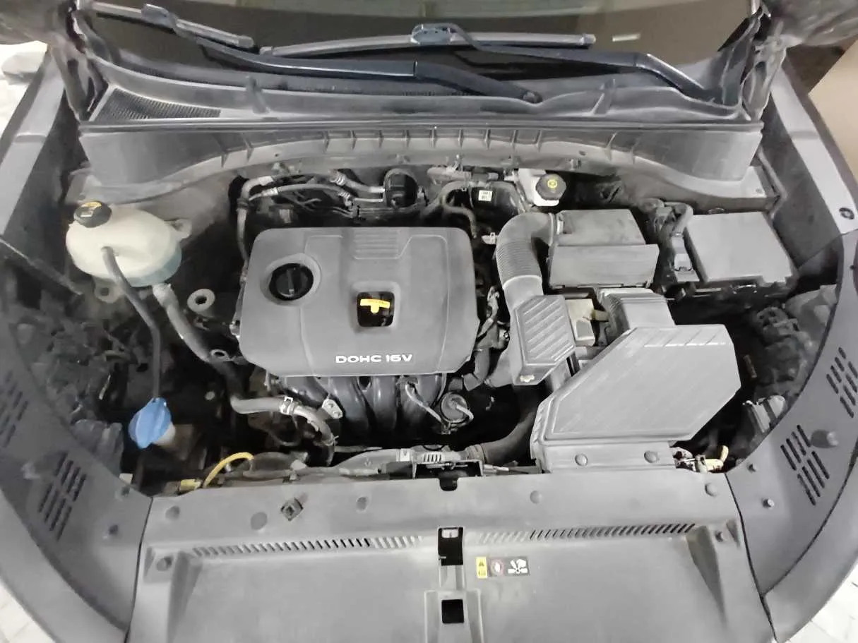 Car image 20