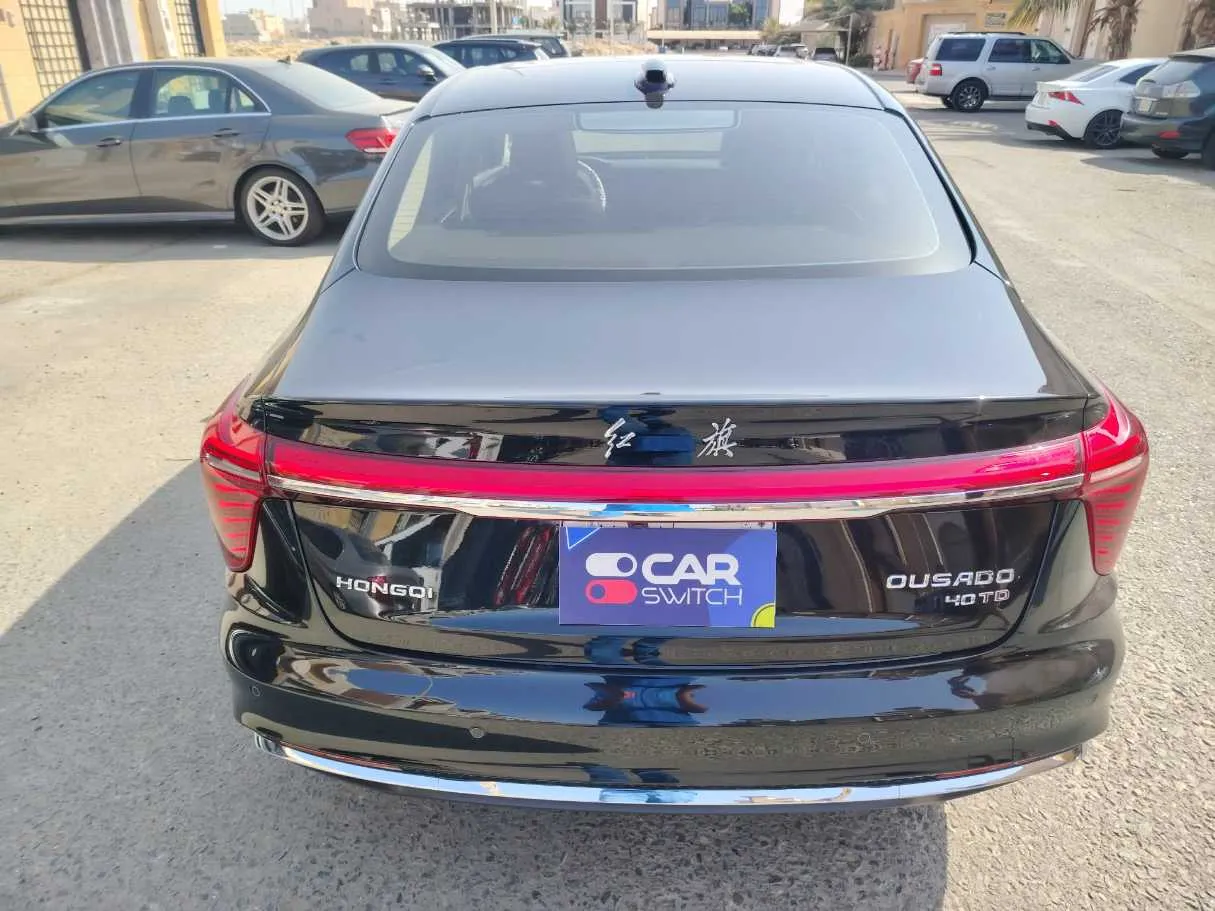 Car image 7