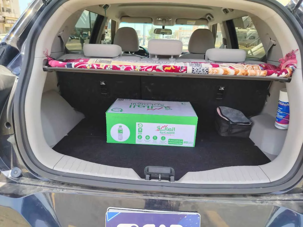 Car image 28