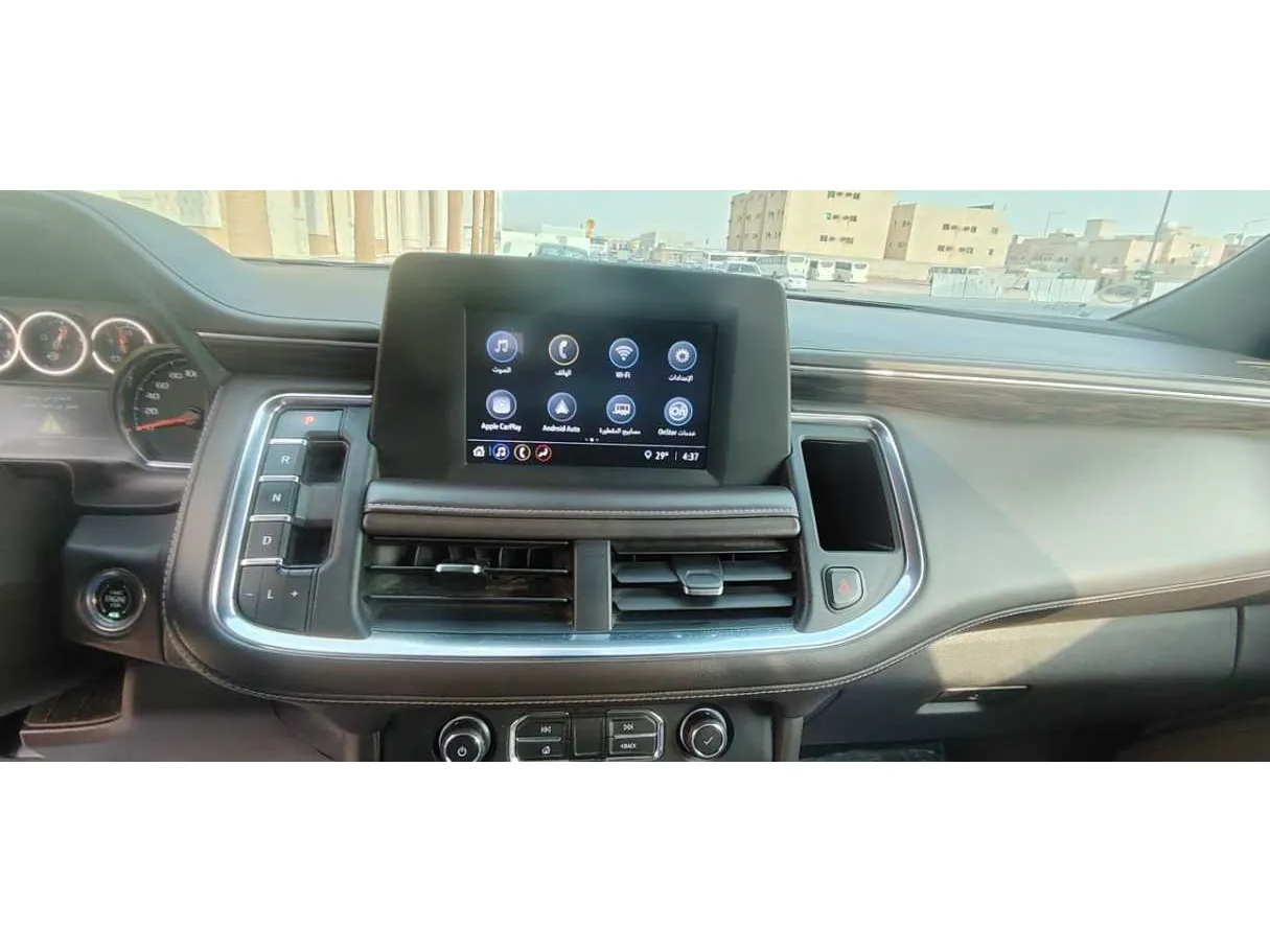 Car image 18