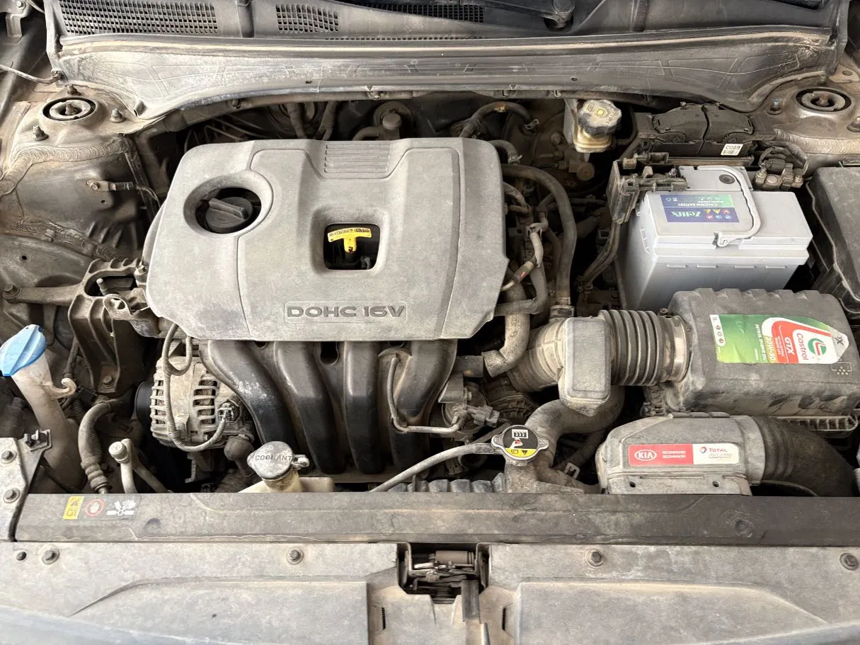 Car image 27