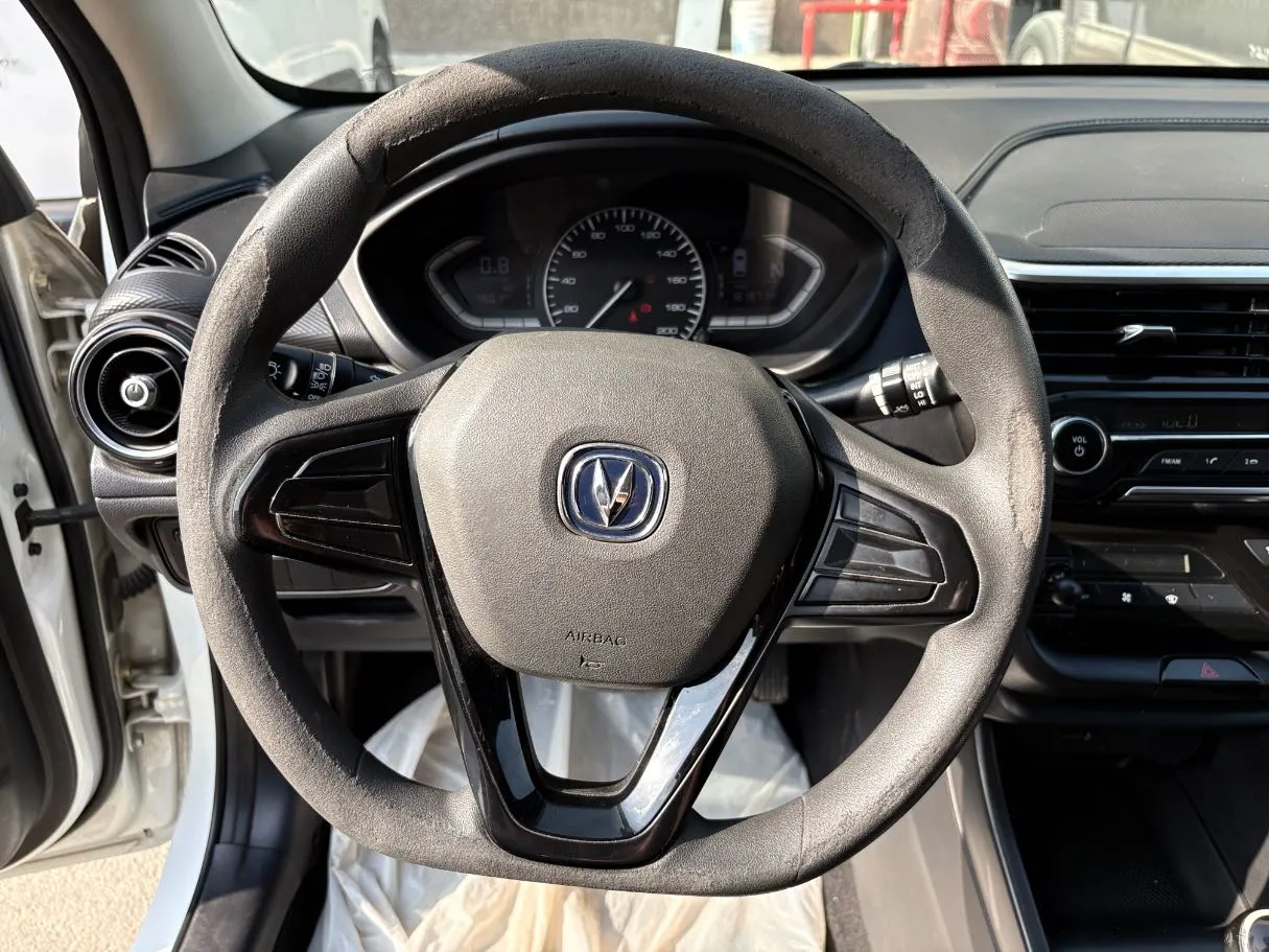 Car image 22