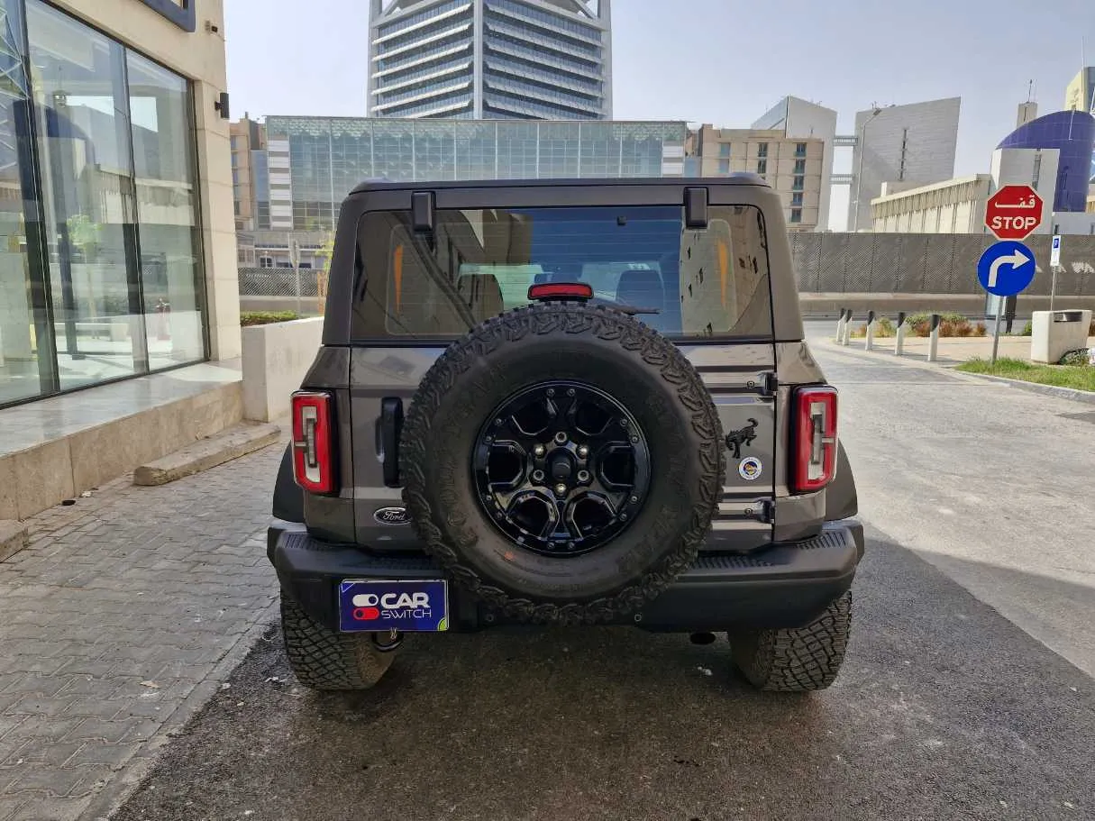 Car image 6