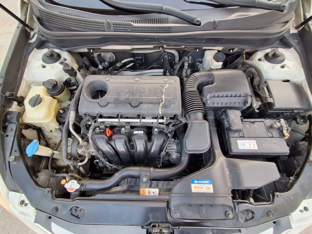 Car image 20