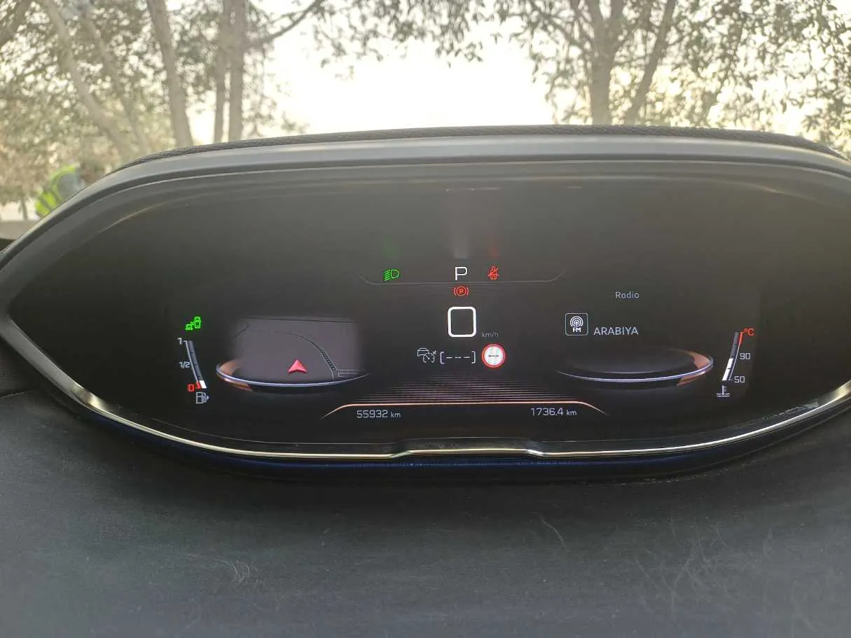 Car image 23