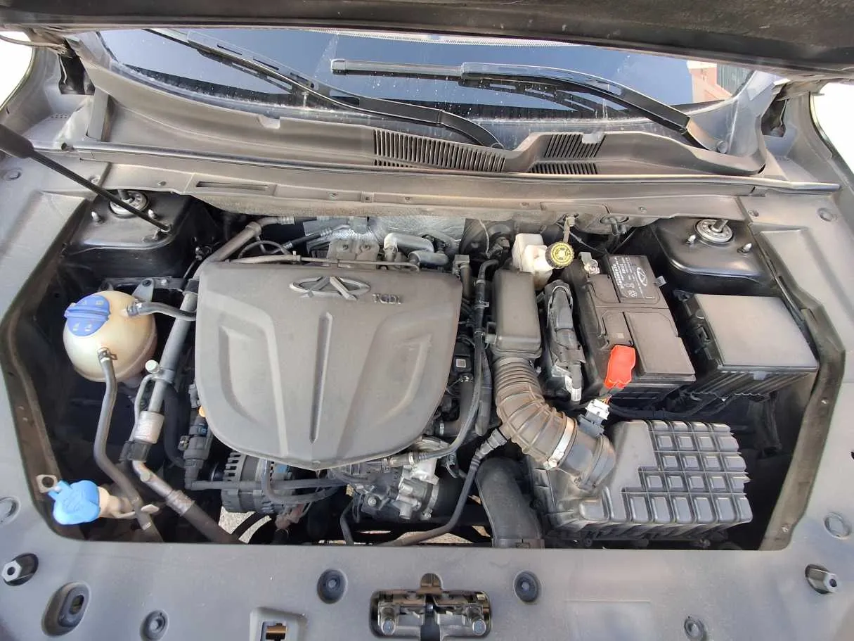 Car image 21