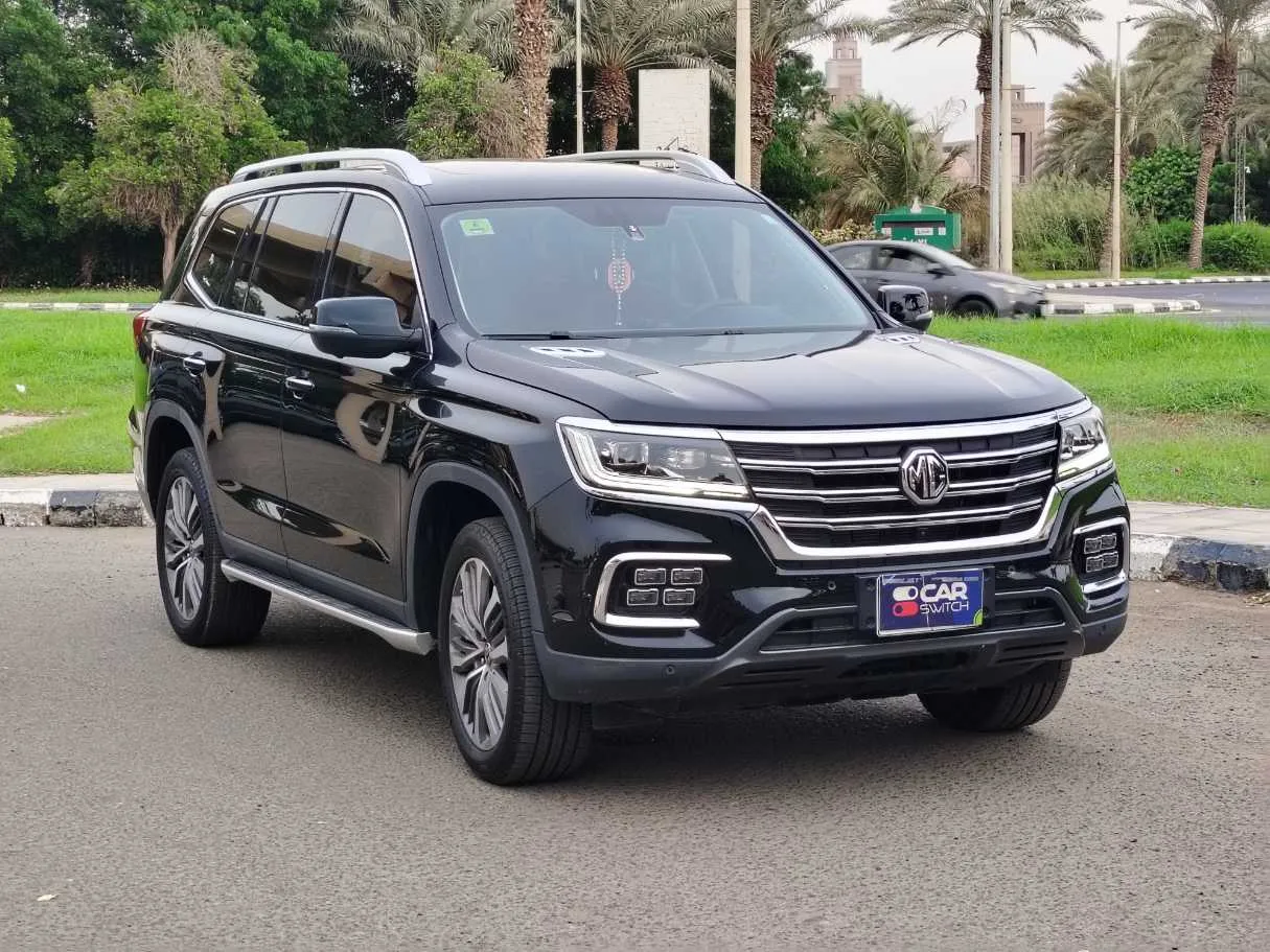 Car image 3
