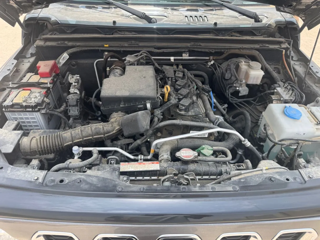 Car image 20