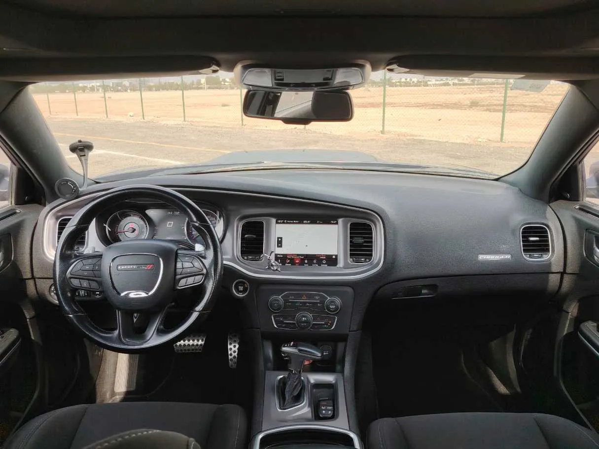Car image 22