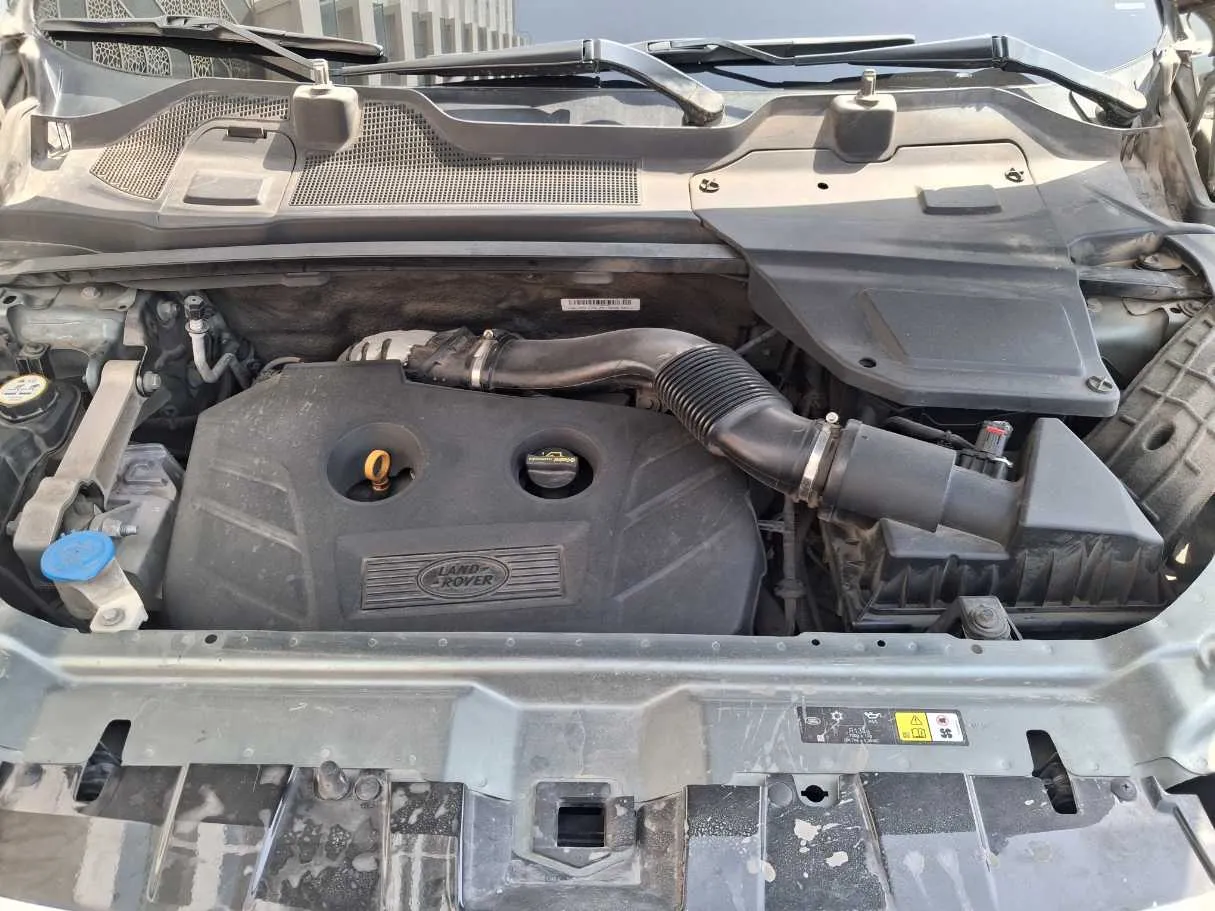 Car image 22